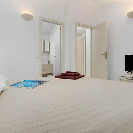 Apartment Luxury Waterfront - Darsena